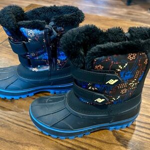 Kids' Black and Blue Winter Boots, Size 1